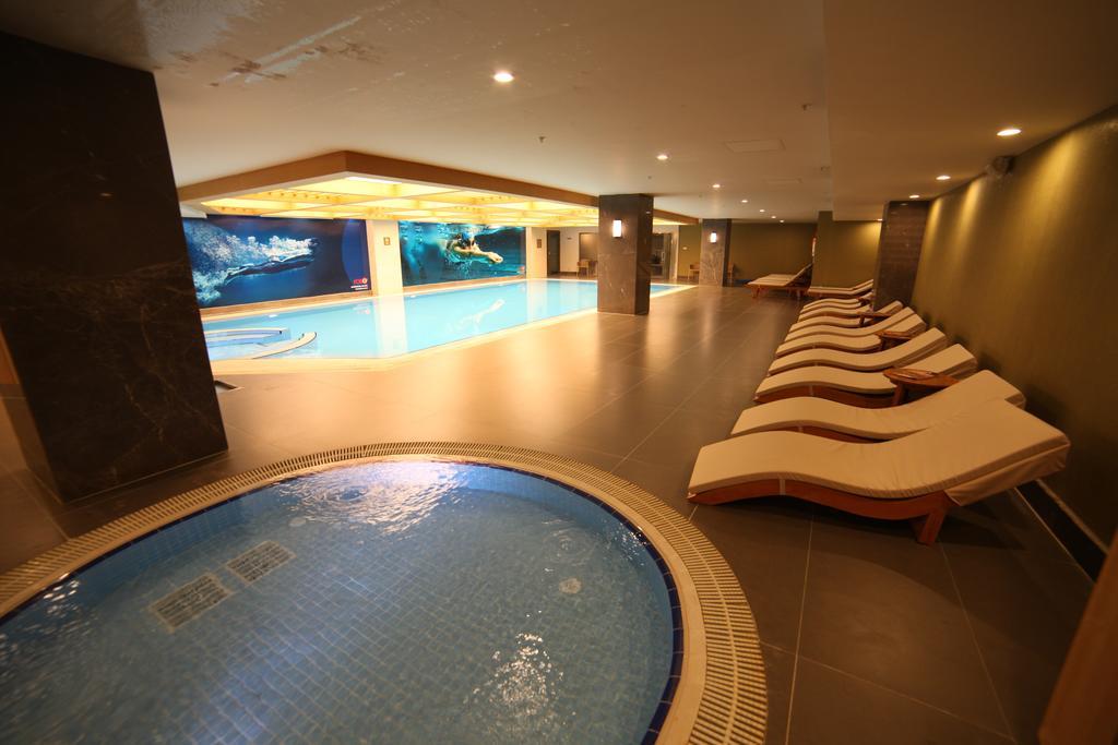 Ramada Plaza By Wyndham Konya Hotell Eksteriør bilde